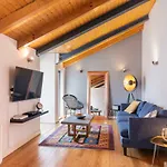 Bairro Alto Stunning Flat With Balcony By Lovelystay Apartamento