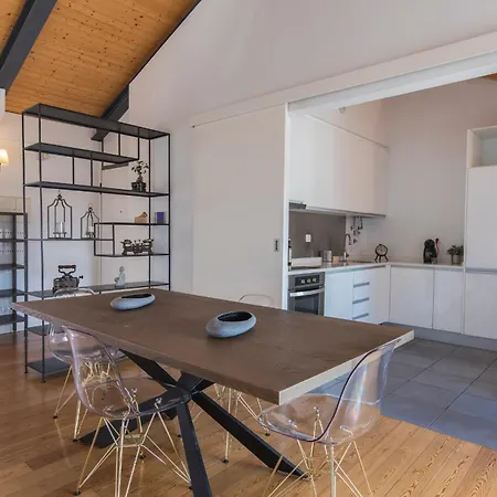 Bairro Alto Flat Balcony Views By Lovelystay Lisboa