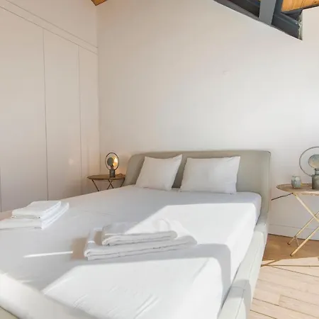 Daire Bairro Alto Flat Balcony Views By Lovelystay Lisboa