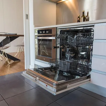 Bairro Alto Stunning Flat With Balcony By Lovelystay Apartmán Lisboa