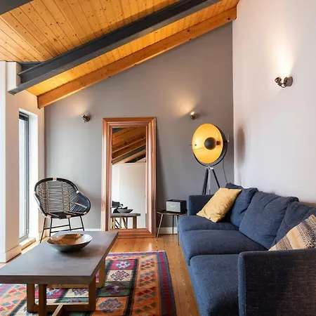 Apartamento Bairro Alto Stunning Flat With Balcony By Lovelystay