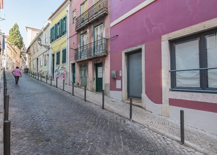 شقة Bairro Alto Stunning Flat With Balcony By Lovelystay *