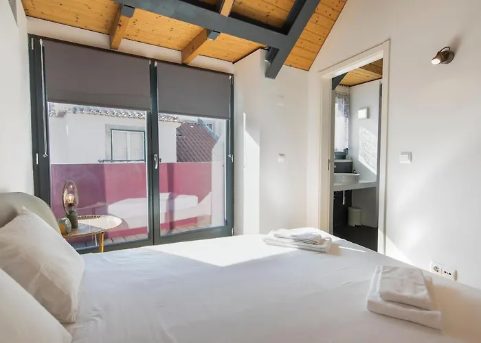 شقة Bairro Alto Stunning Flat With Balcony By Lovelystay *