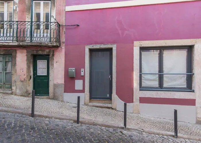 Bairro Alto Stunning Flat With Balcony By Lovelystay Lisboa