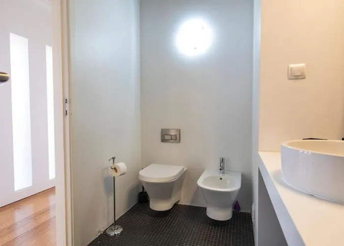 شقة Bairro Alto Stunning Flat With Balcony By Lovelystay *